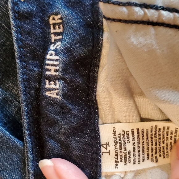 American Eagle Outfitters brand HIPSTER stretch jeans. Worn ONCE sz 14 - Picture 9 of 10